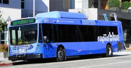NABI 40-LFW Santa Monica Big Blue Bus